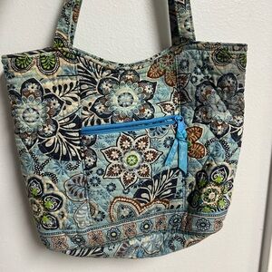 Vera Bradley tote